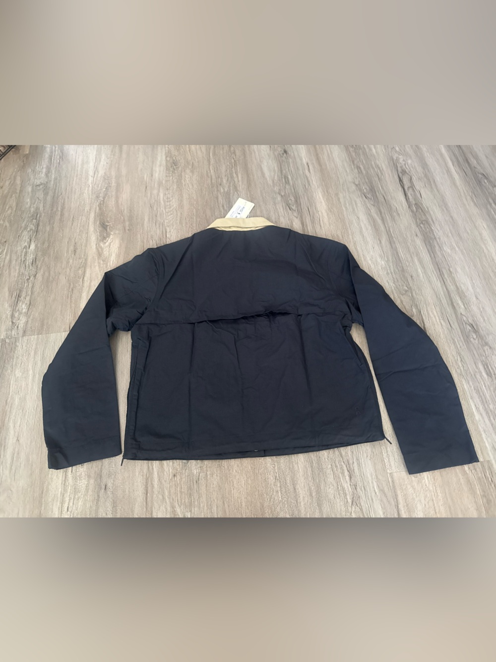 On clouds Coach Jacket - Picture 4 of 4